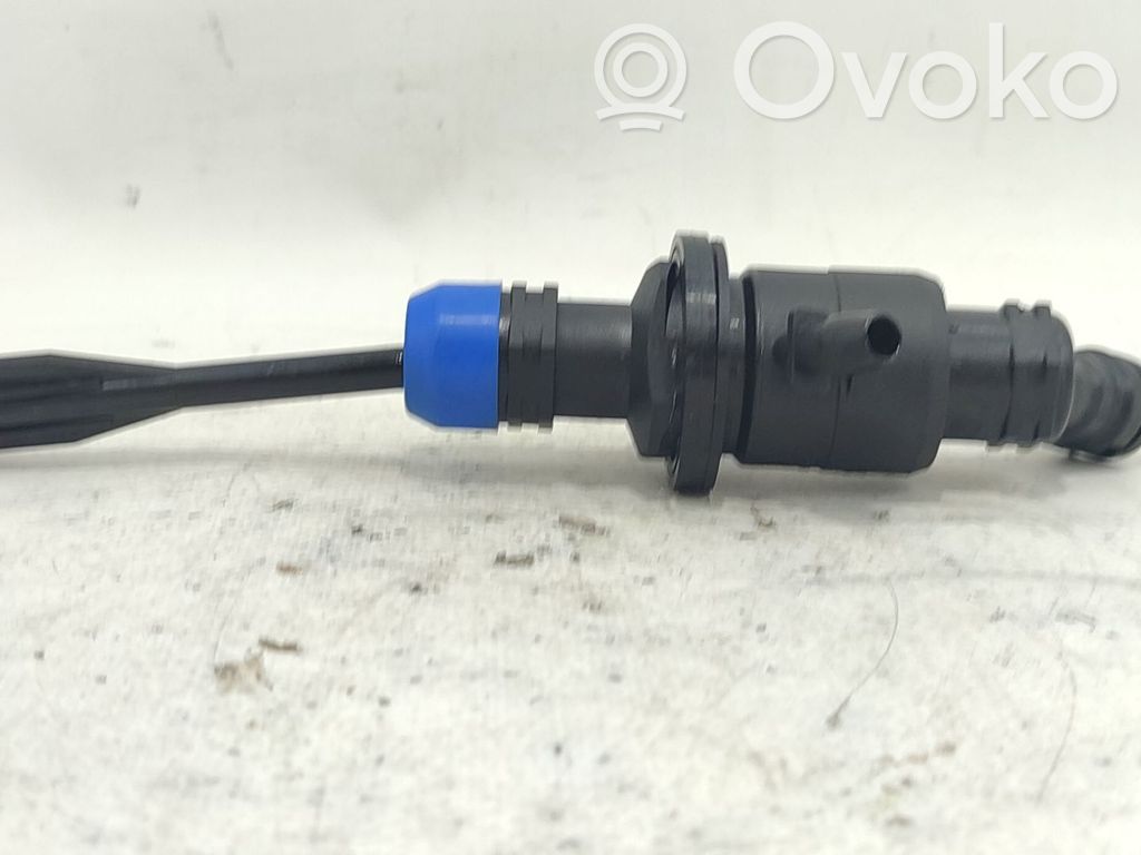Nissan Qashqai Kytkimen apusylinteri 