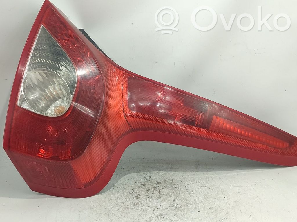 Volvo C30 Feux arrière / postérieurs