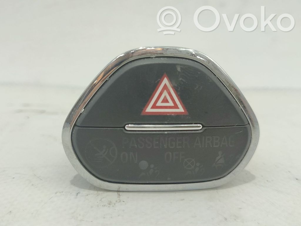 Opel Adam Interruttore luci di emergenza 