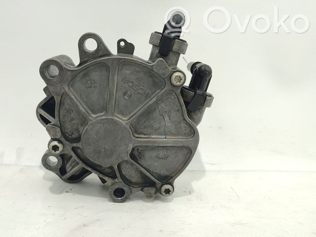 Land Rover Discovery 3 - LR3 Pompe à vide