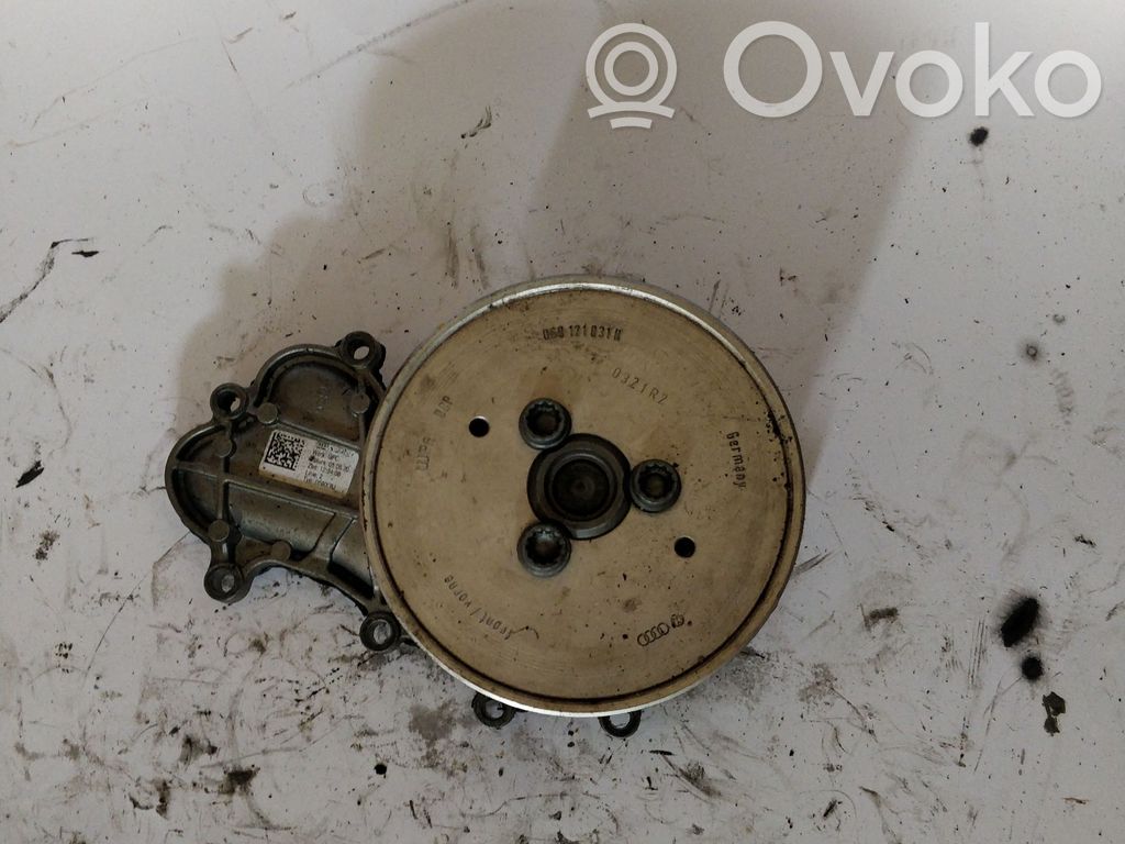Pompe de circulation d'eau   059008J,059121031H
