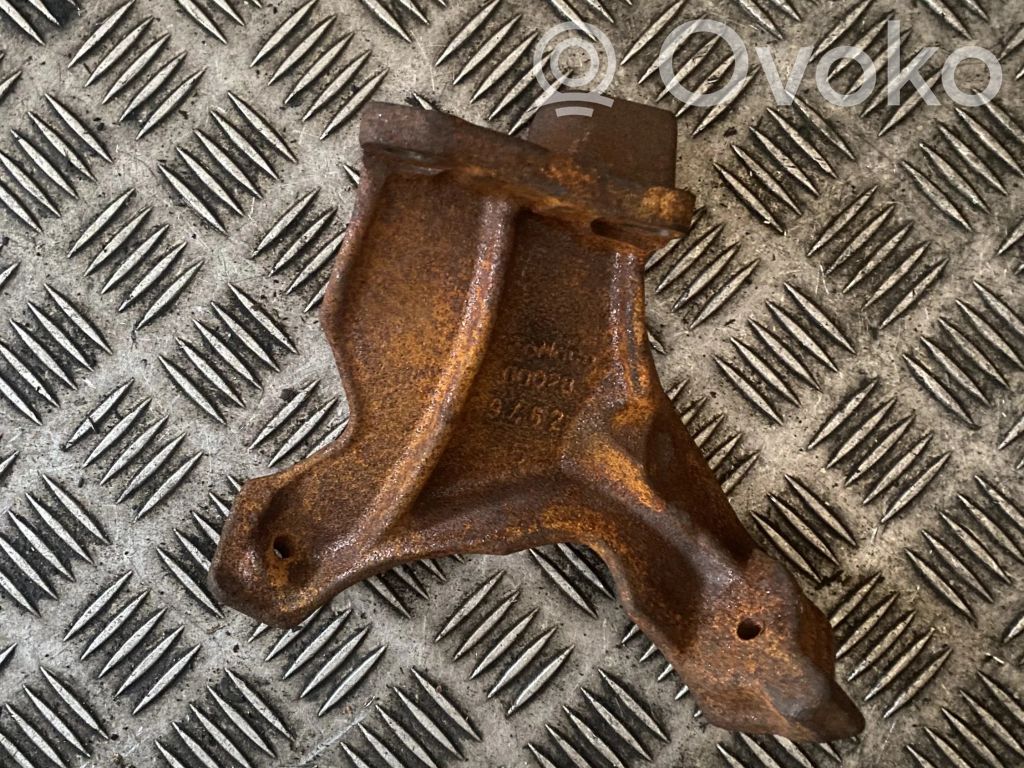Engine mounting bracket   000289462,000289462