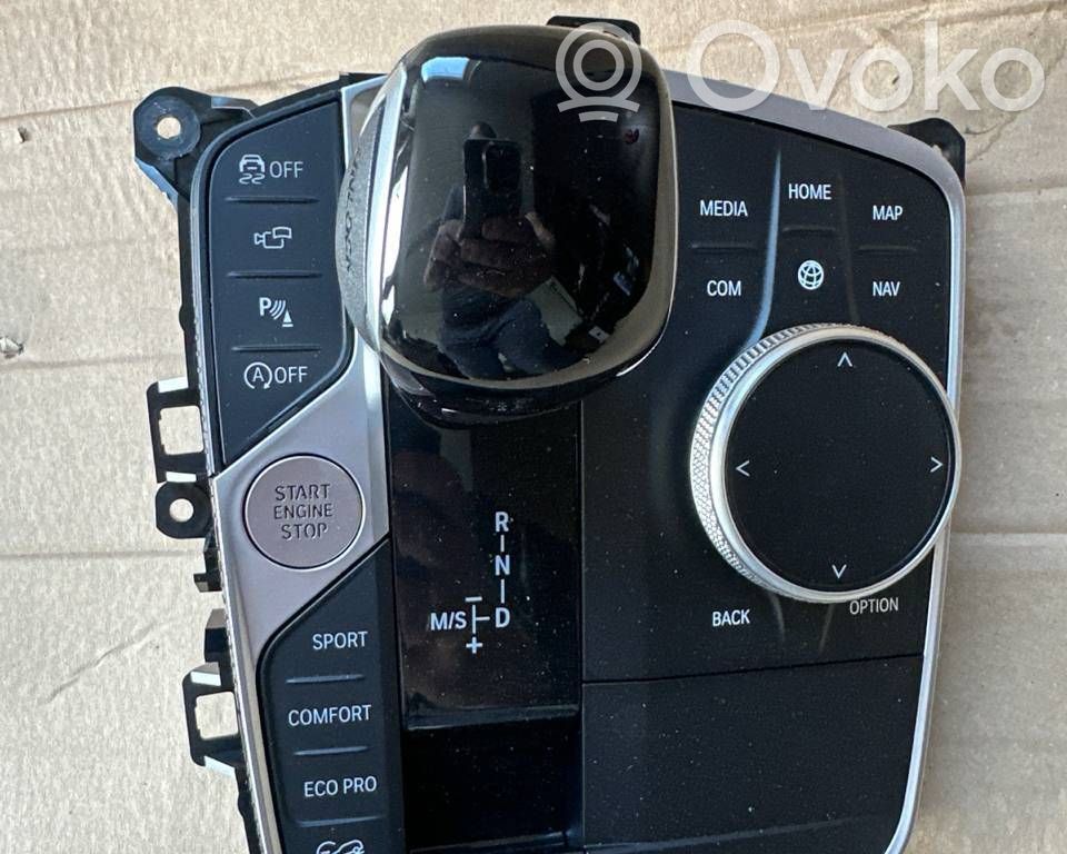 BMW X3 G01 Central console control unit 