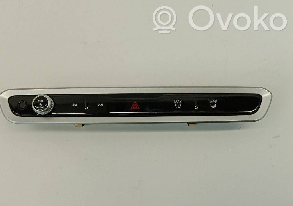 BMW X5 G05 Panel radia 