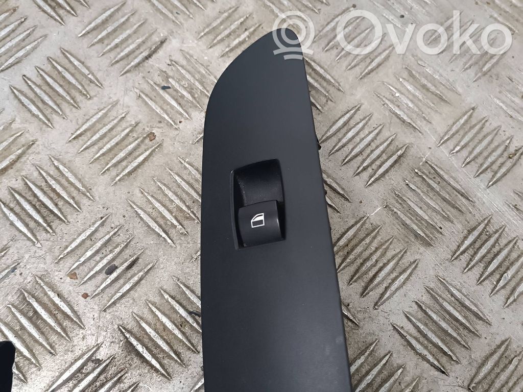 BMW 1 E81 E87 Electric window control switch 