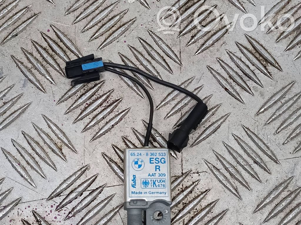 BMW 5 E39 Antenos stiprintuvas 