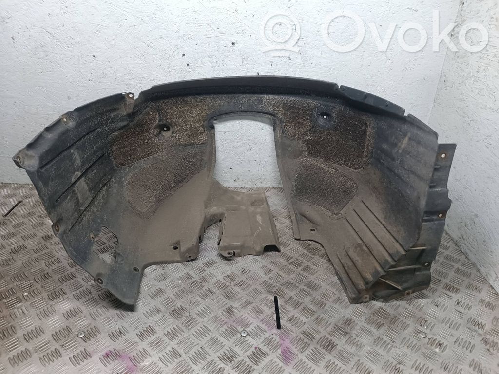 BMW 5 E60 E61 Подкрылок 