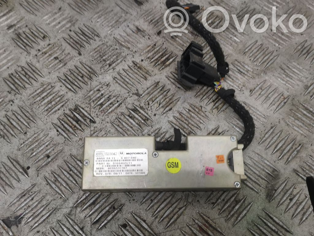 BMW 5 E39 Antenos valdymo blokas 