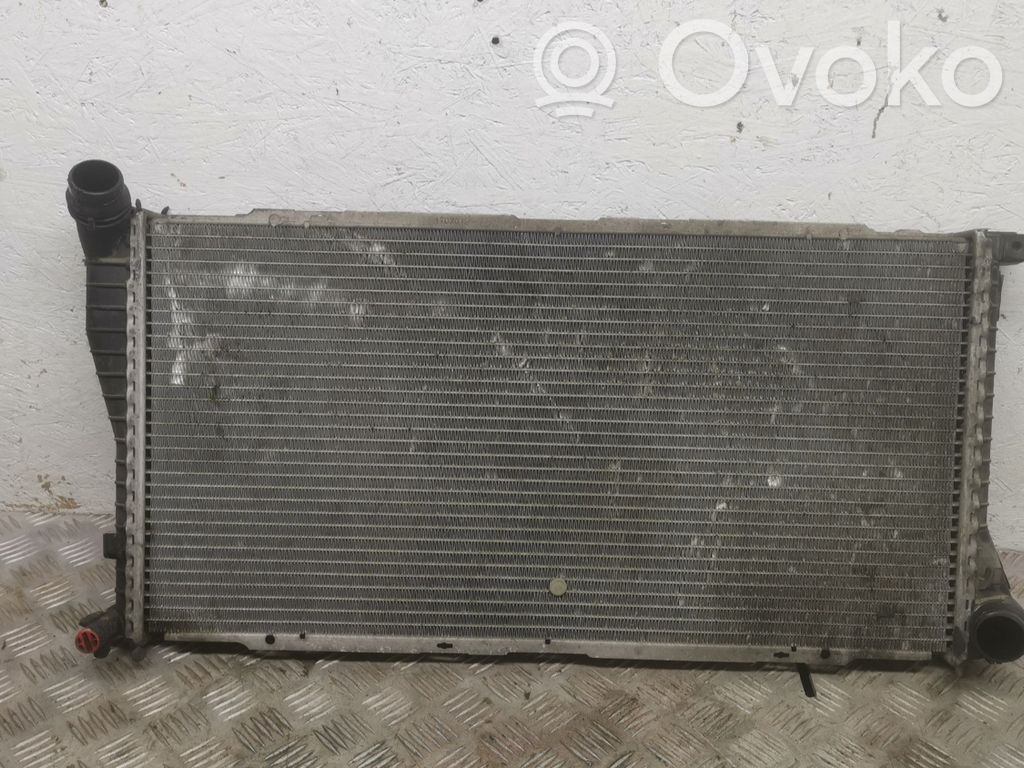 BMW 5 E39 Coolant radiator 