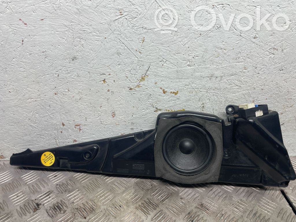 BMW 5 E39 Front door speaker 