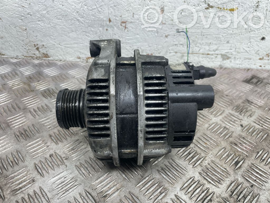 BMW 5 E39 Alternator 