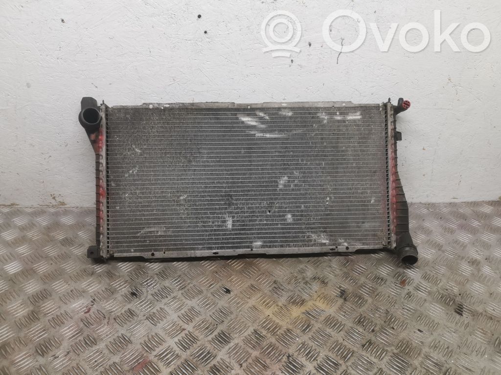 BMW 5 E39 Coolant radiator 