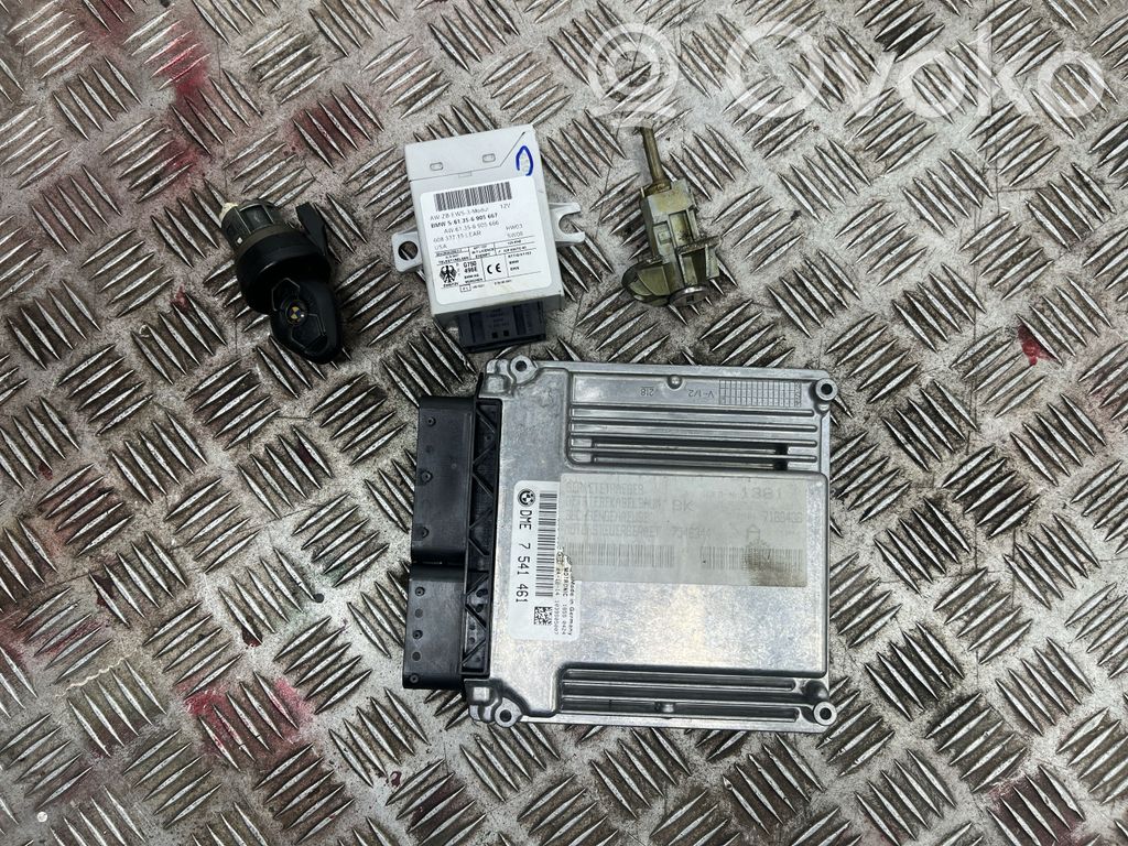 BMW 3 E46 Engine control unit/module 