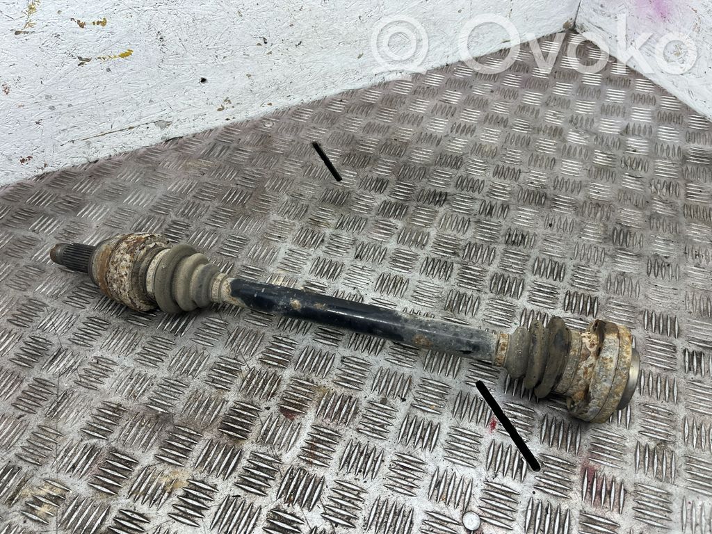 Eje de transmisión trasero   1229140