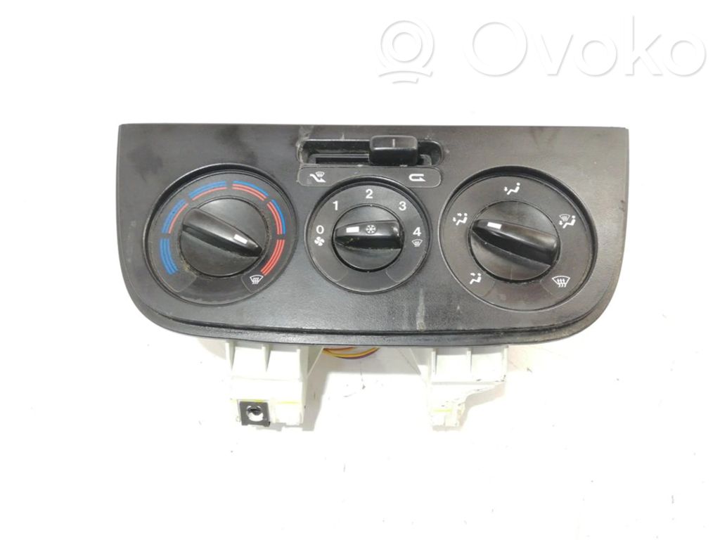 Climate control unit   735462118