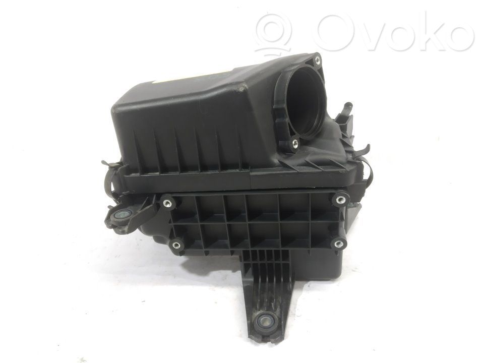 Hyundai Accent Air filter box 