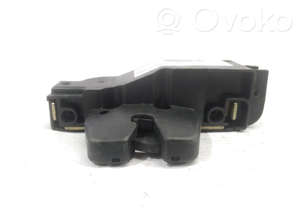 Tailgate lock latch   330892