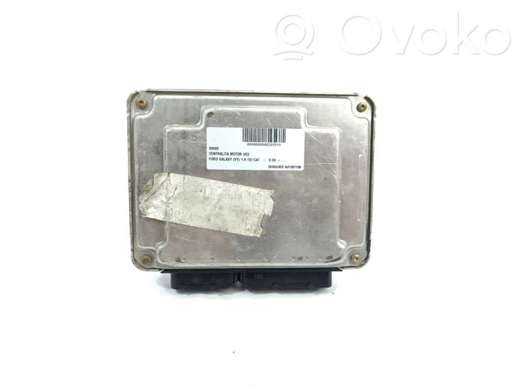 Unidad de control/módulo del motor   038906019BF