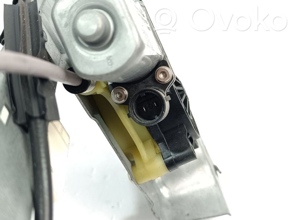 Opel Astra G Starter motor 
