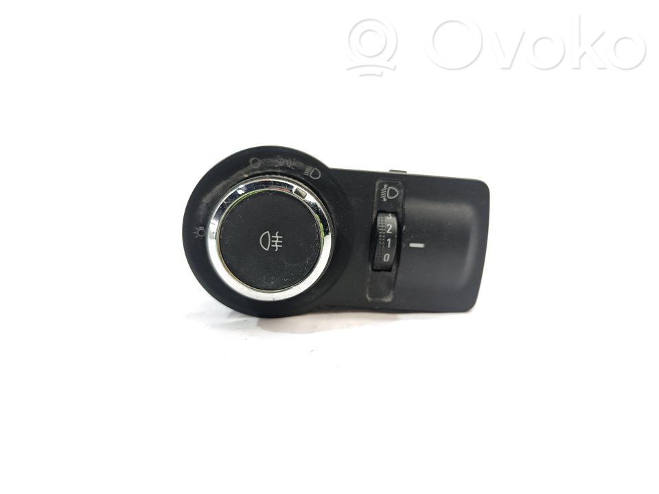 Chevrolet Aveo Light switch 