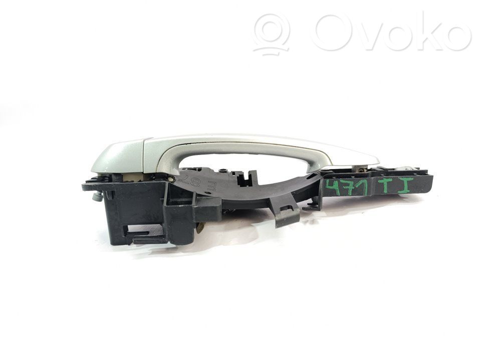 BMW 1 E81 E87 Manecilla externa puerta trasera 