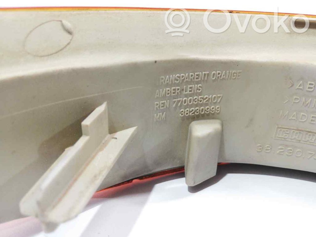 Renault Master II Headlight/headlamp 