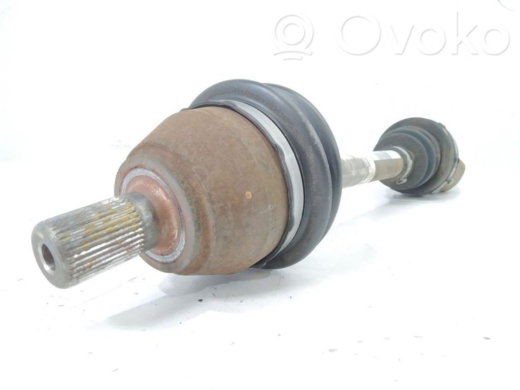 Front driveshaft   P30759675
