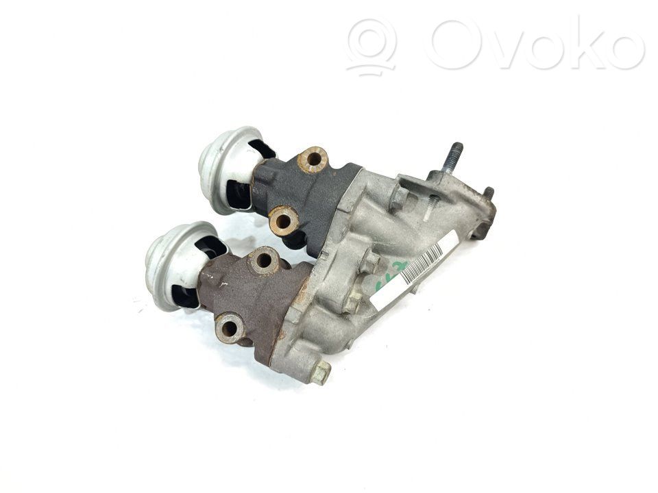 Válvula EGR   8970430213