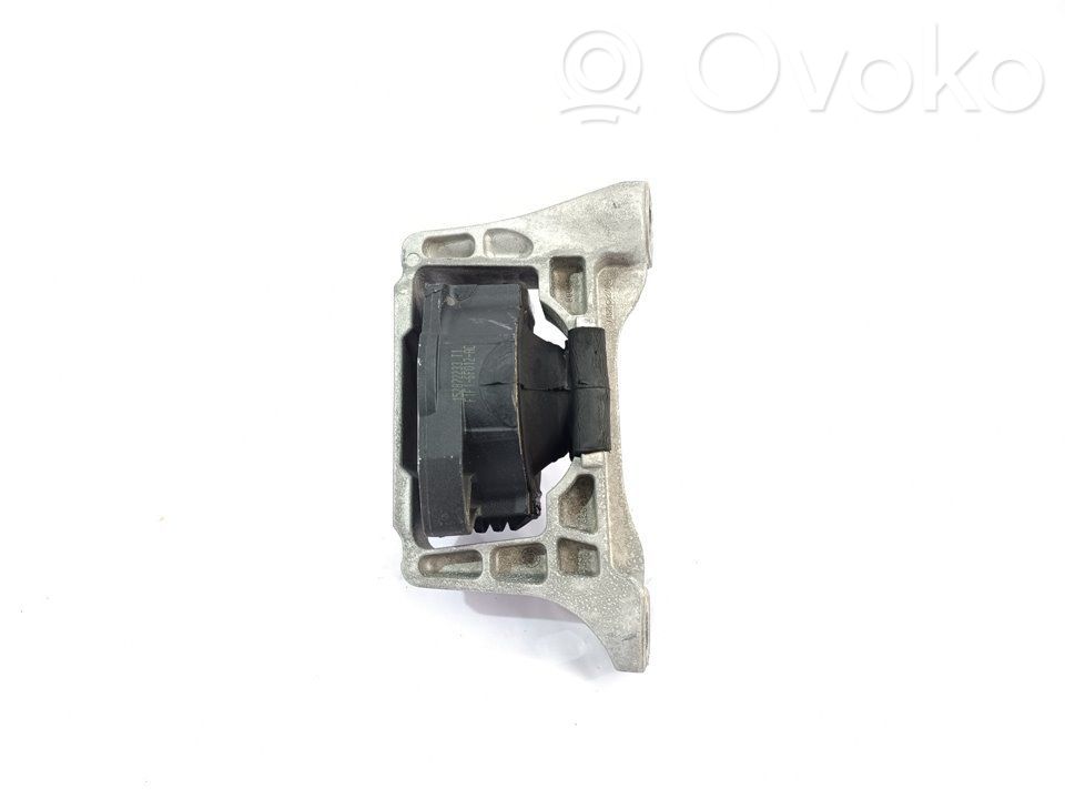 Engine mount bracket   F1F16F012AC