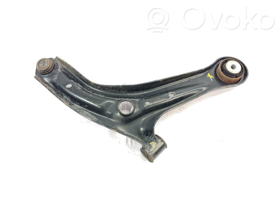 Front control arm   8V513051BH
