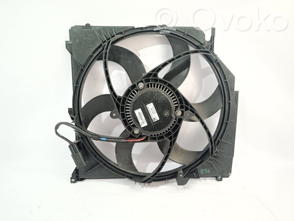 BMW X3 E83 Elektrisks radiatoru ventilators 