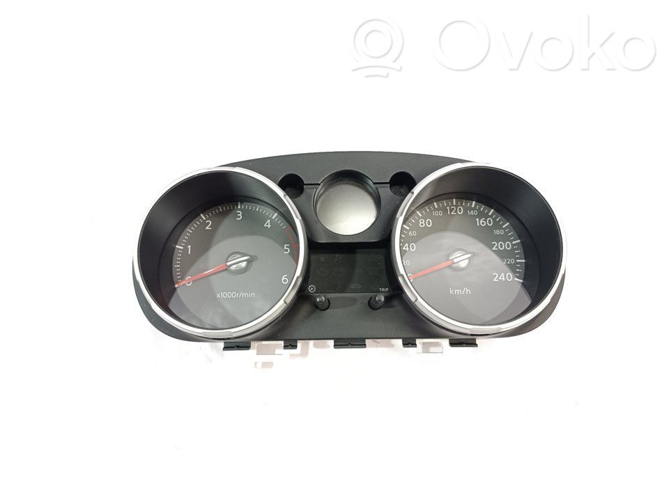 Nissan Qashqai Vitezometru (grup de instrumente) 
