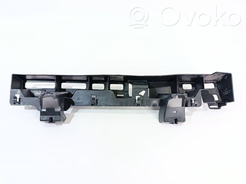 Dacia Dokker Takapuskurin kannake 