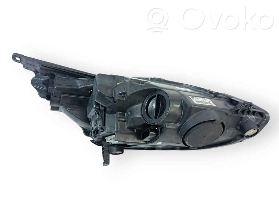 Ford C-MAX II Headlight/headlamp 