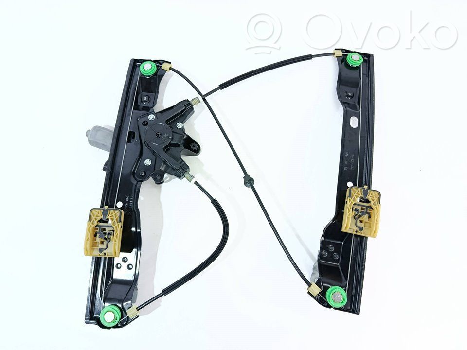 Ford Focus Front door window regulator with motor 