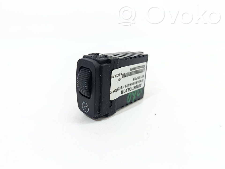 Mitsubishi Montero Otros interruptores/perillas/selectores 