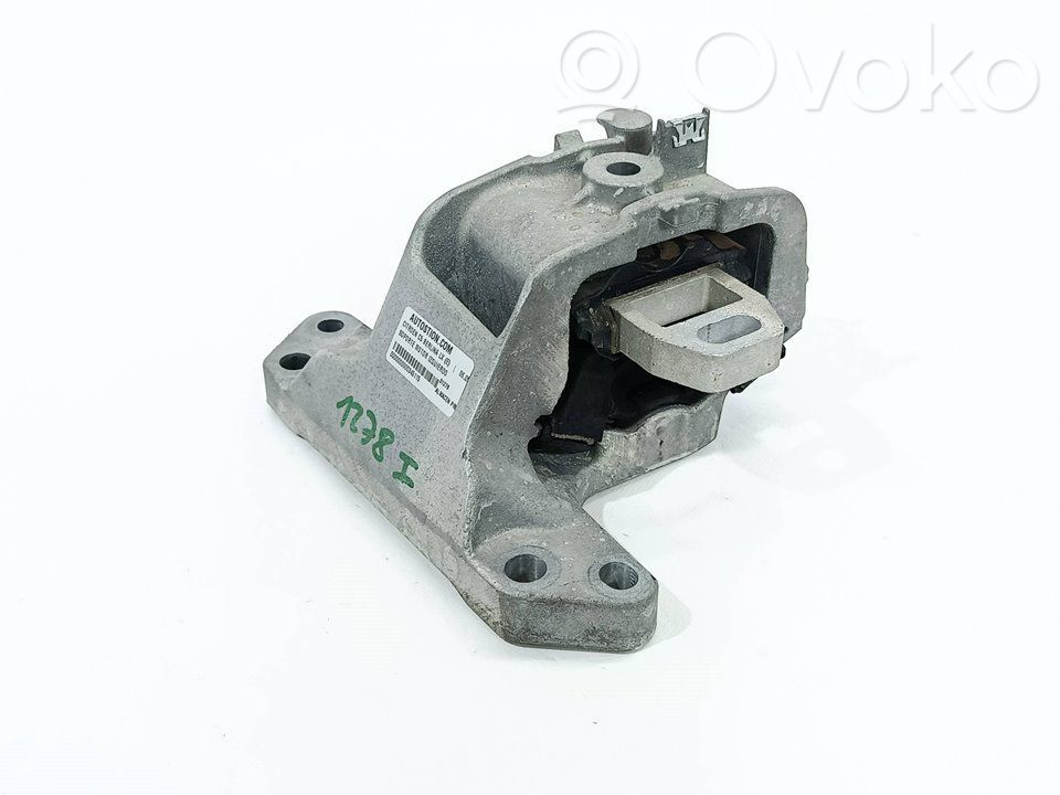 Citroen C5 Engine mount bracket 