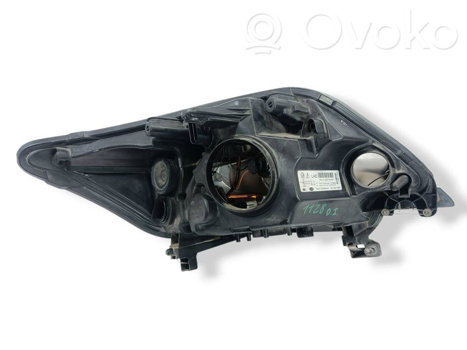 Ford Kuga I Scheinwerfer 