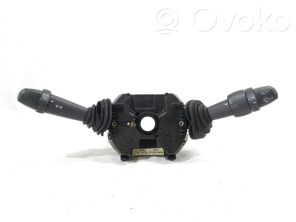 Fiat Stilo Multifunctional control switch/knob 