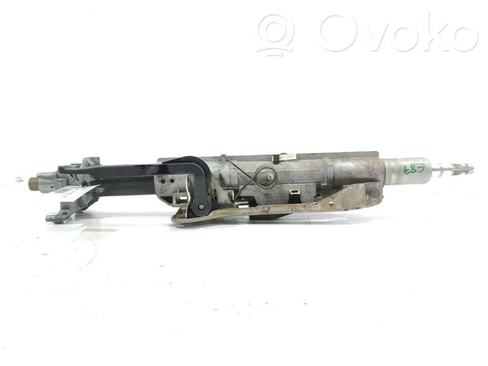 BMW 1 E81 E87 Steering wheel axle 