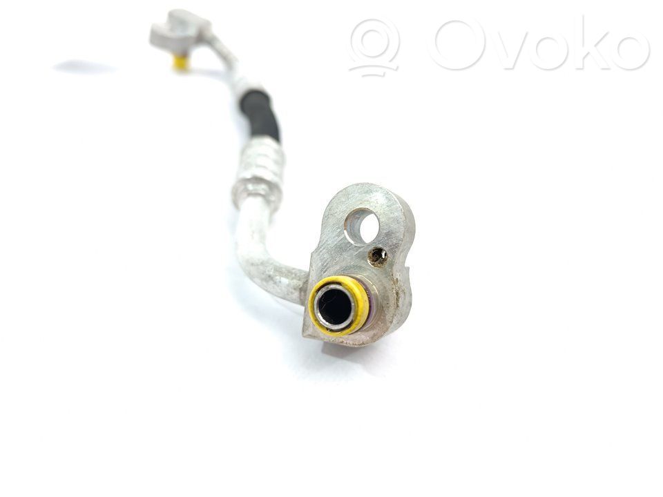 BMW X3 E83 Air conditioning (A/C) pipe/hose 