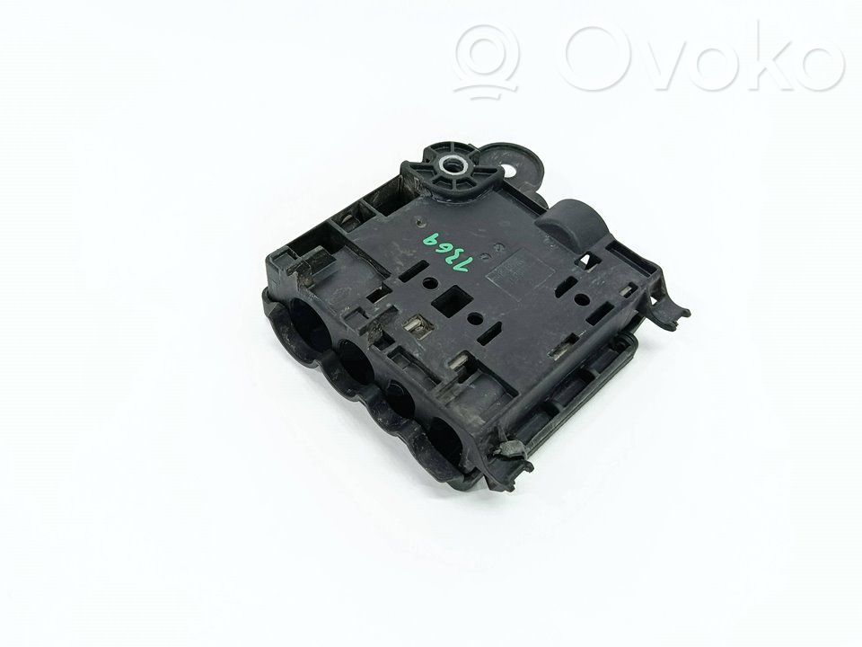 Sulakemoduuli   8K0937517