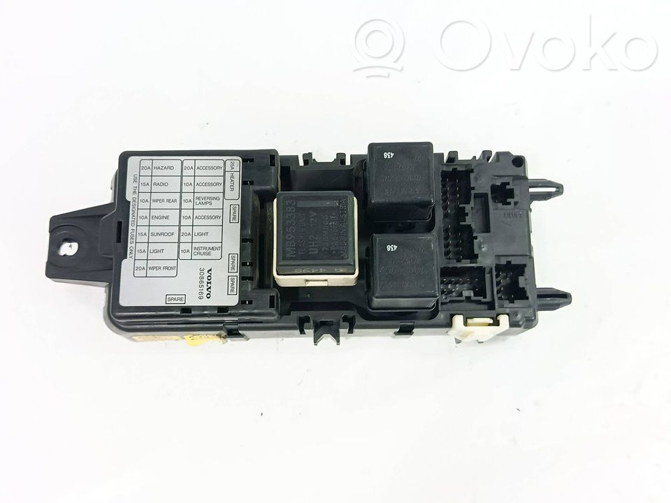 Volvo S40, V40 Módulo de fusible 