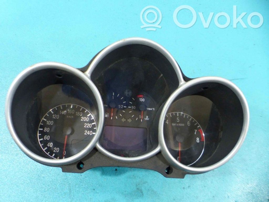 Alfa Romeo 147 Speedometer (instrument cluster) 