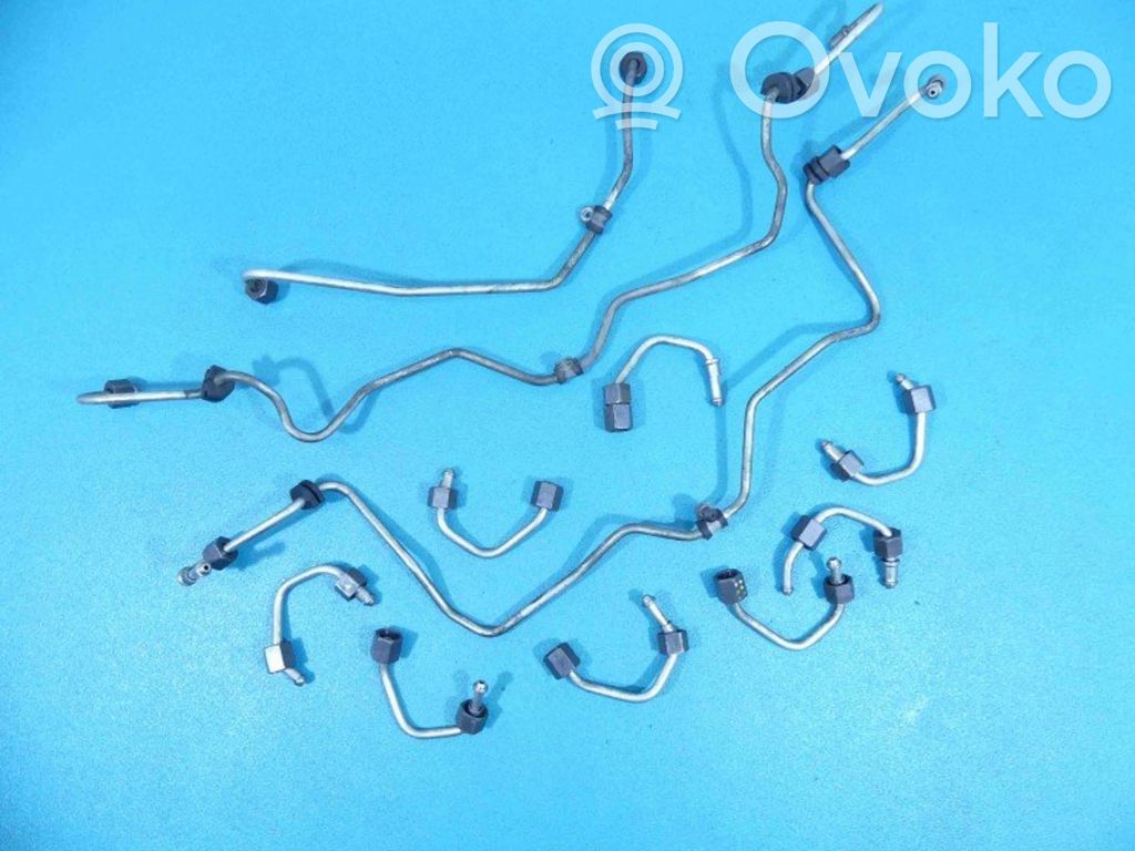 Degvielas caurulīte (-es)   IMPRK910249