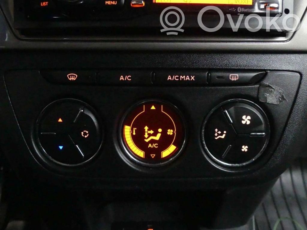 Citroen C-Elysée Ilmastointi-/lämmityslaitteen säätimen kehys 