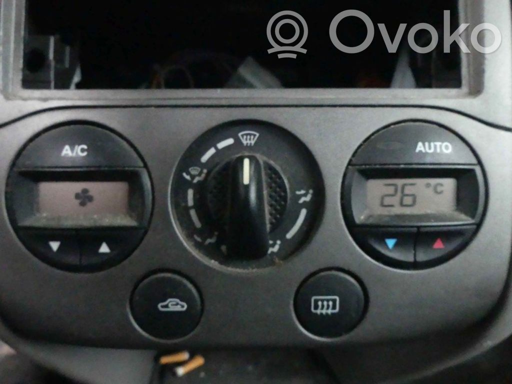Nissan Primera Climate control/heater control trim 