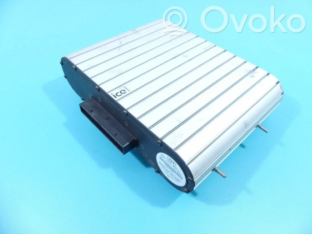 Audi A8 S8 D3 4E Garso stiprintuvas 