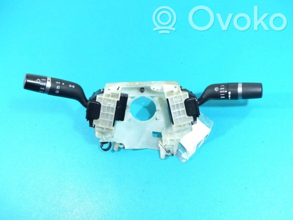 Mazda 3 II Bouton interrupteur de commande d'essuie-glace de phare 
