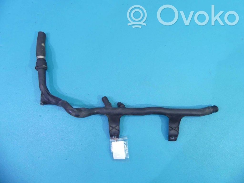 BMW 1 E81 E87 Engine coolant pipe/hose 